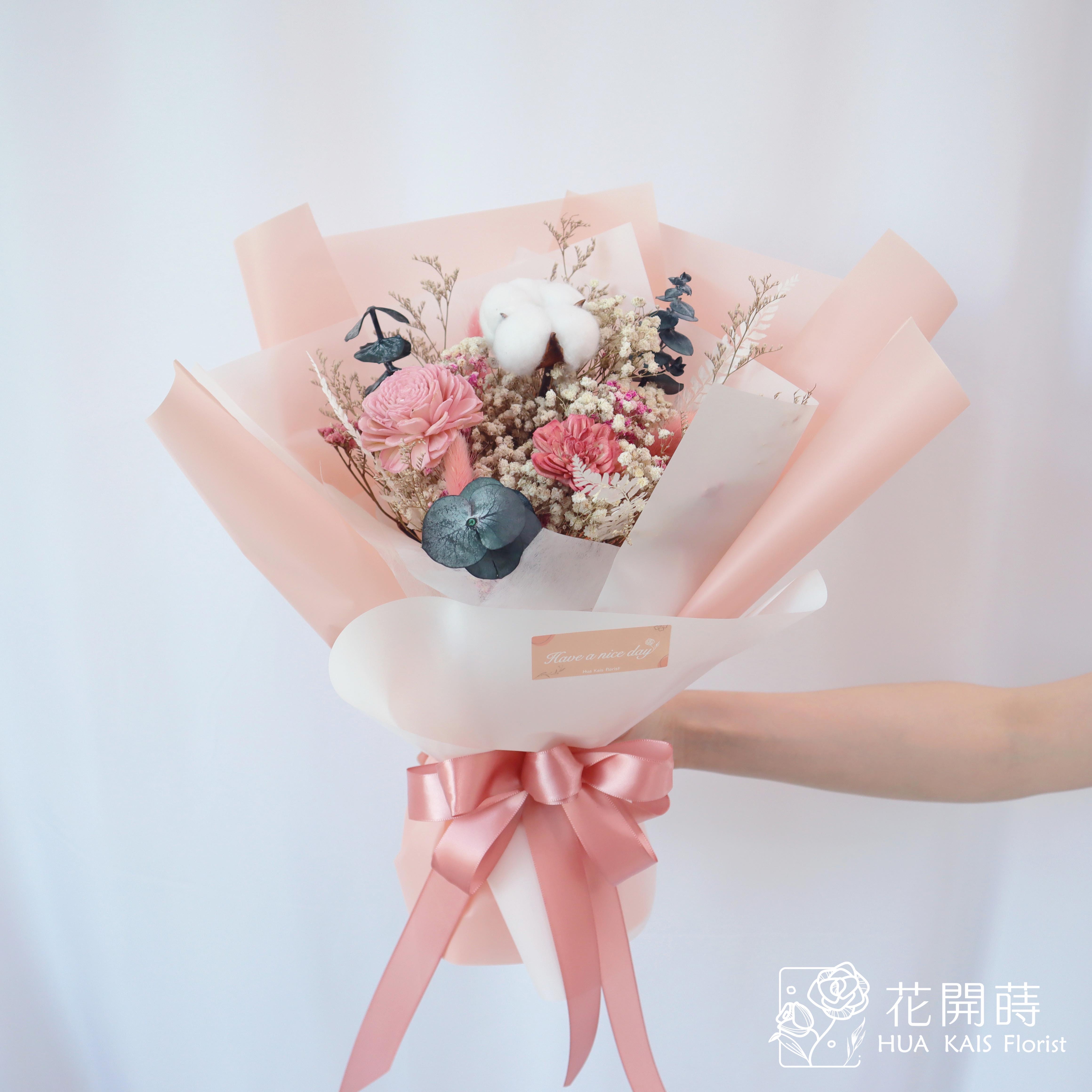 乾燥花束|粉嫩嫩乾燥花束(M)|中型花束|永生花|乾燥花|畢業花束|母親節花束|情人節