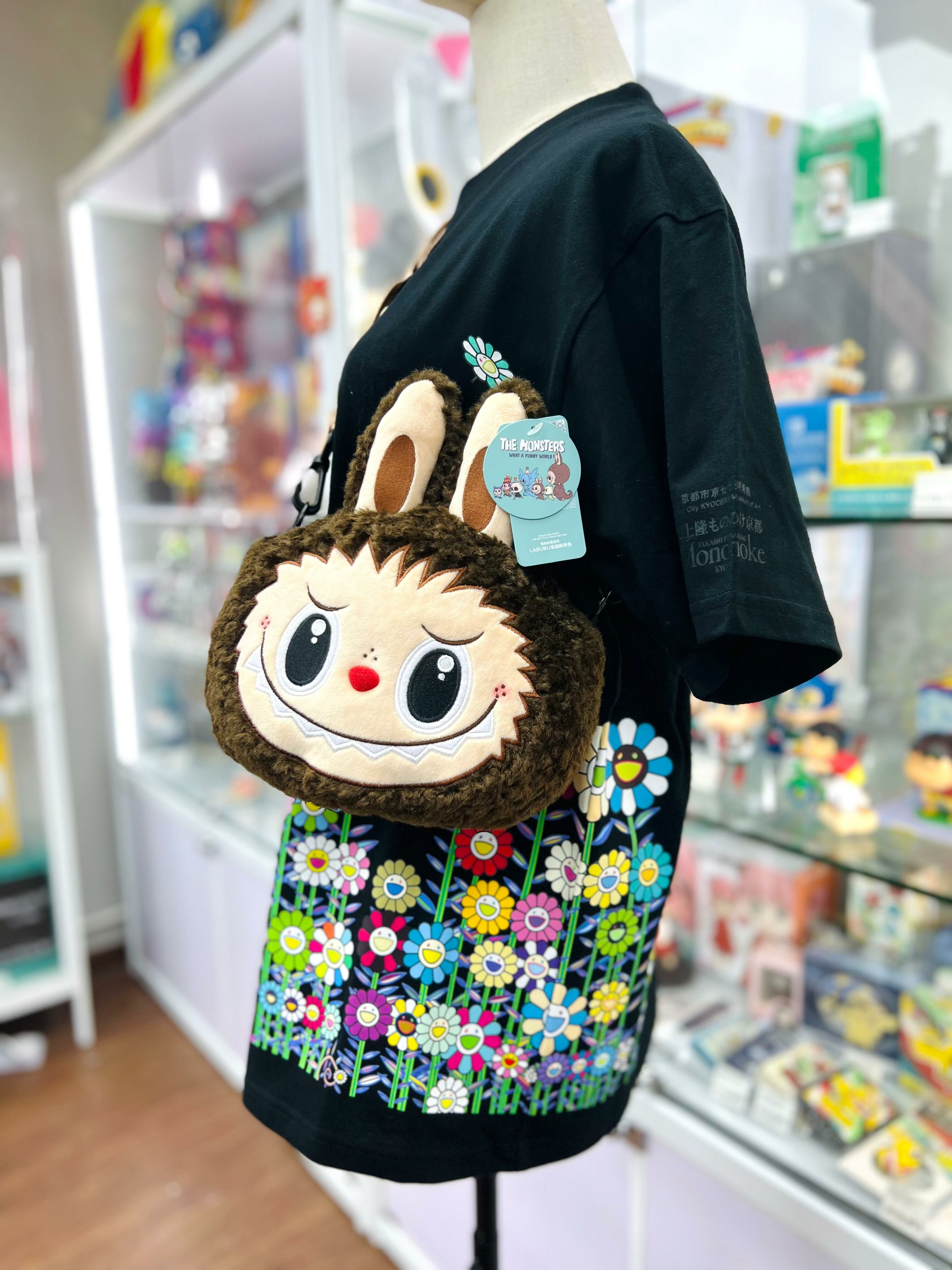 Labubu bag 海外land限定 Labubu Big head Plush Crossbody bag (Brown)