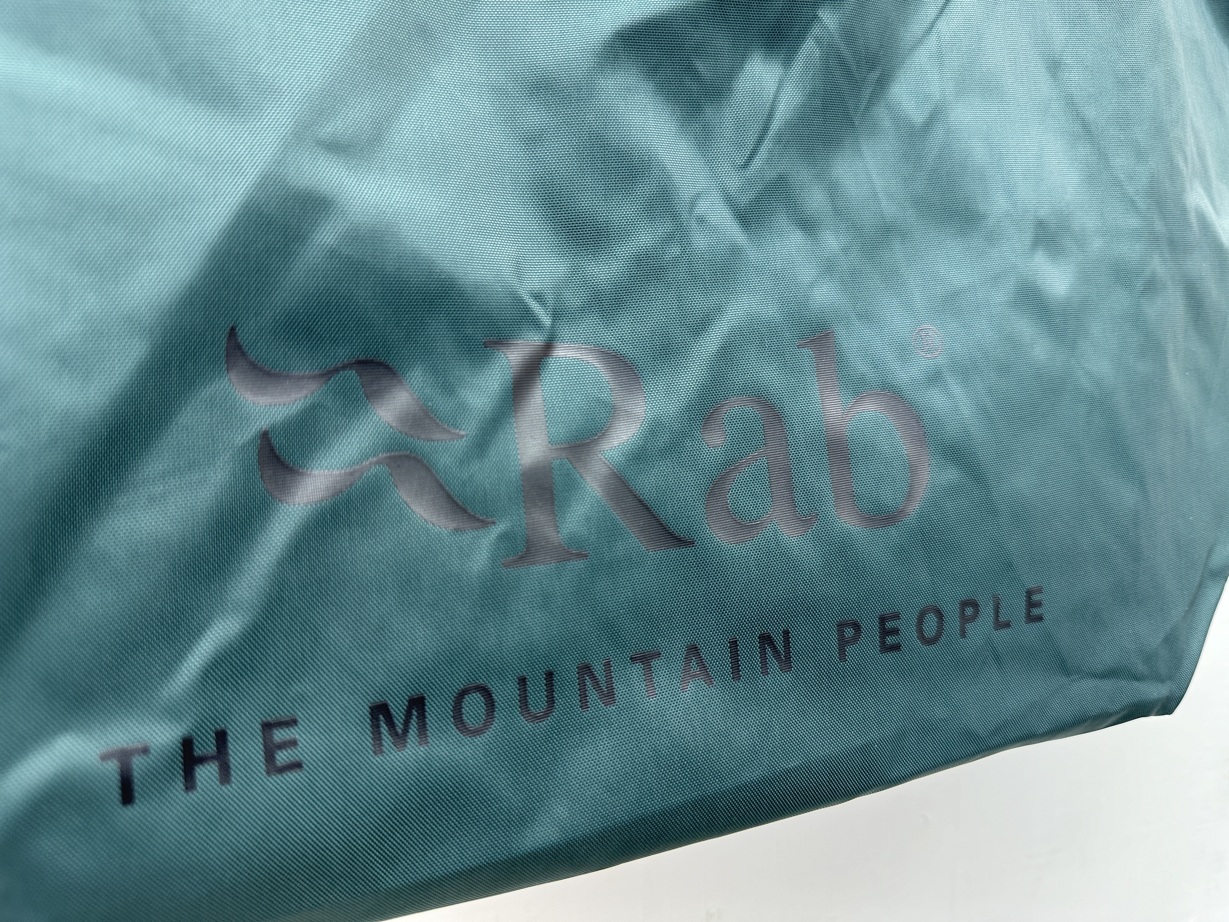 BAG FOR LIFE #R6 亮面 墨綠色 撞 燙黑 logo ( Rab Logo )