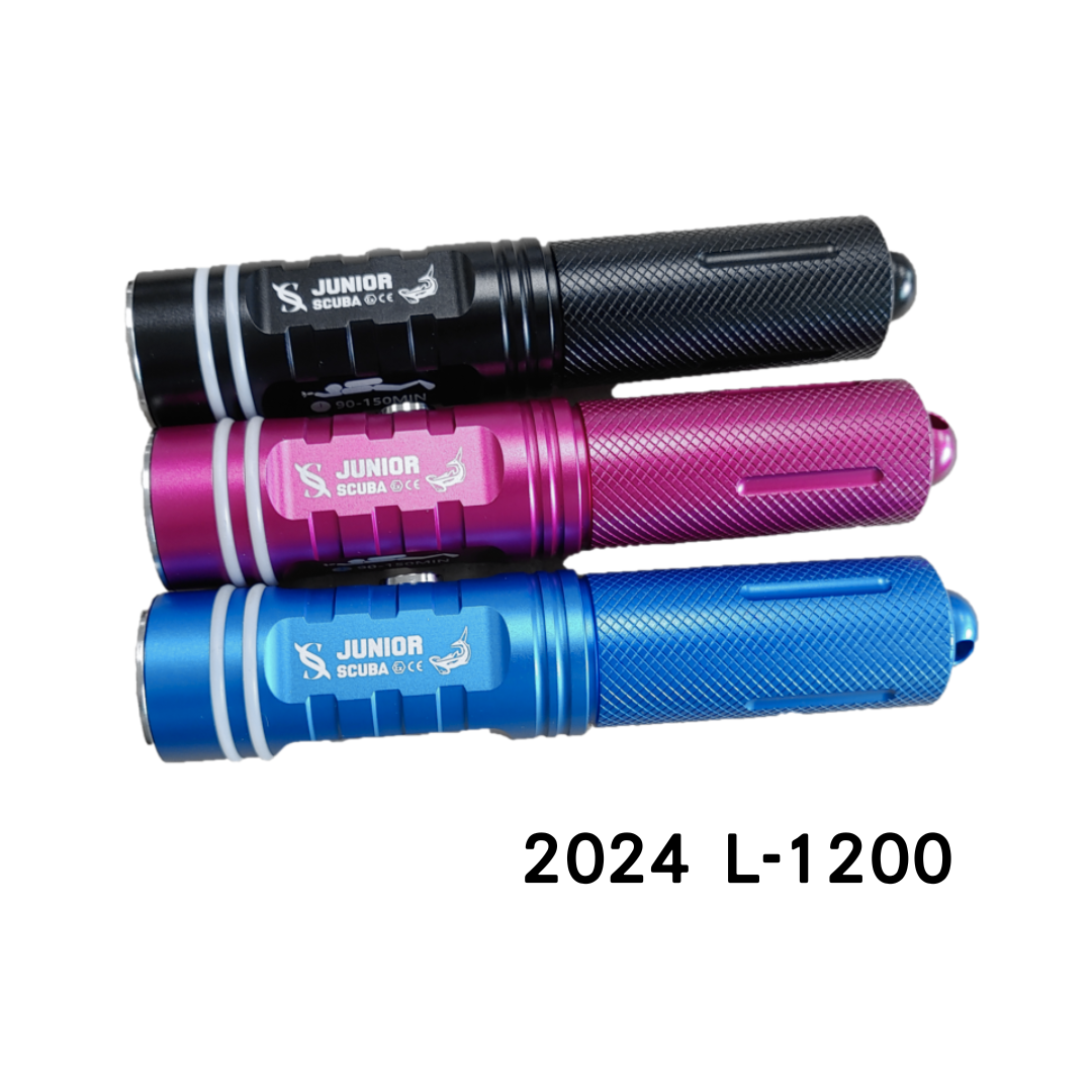 ▲2024 JUNIOR LED潛水 手電筒 1200流明 L-1200