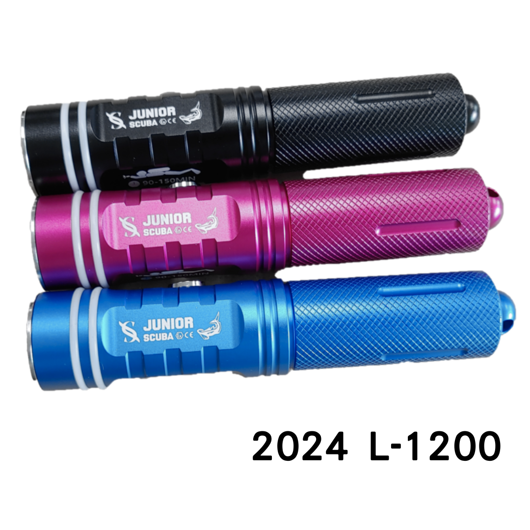 ▲2024 JUNIOR LED潛水 手電筒 1200流明 L-1200