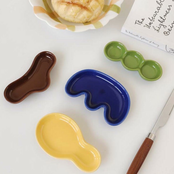 《4085》繽紛創意不規則陶瓷醬料碟