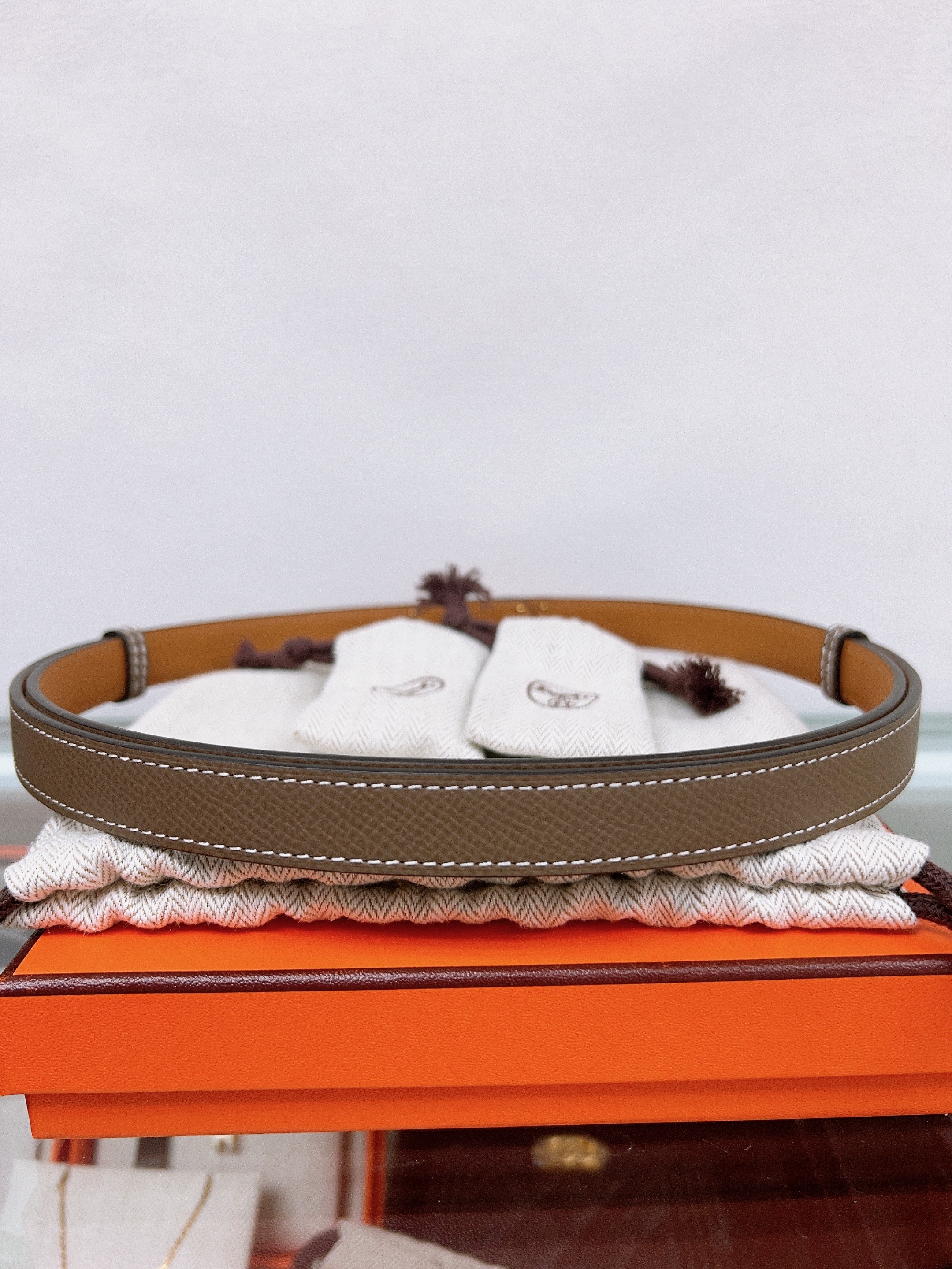 Hermes 18 kelly belt/ stamp U/ etoupe RGHW