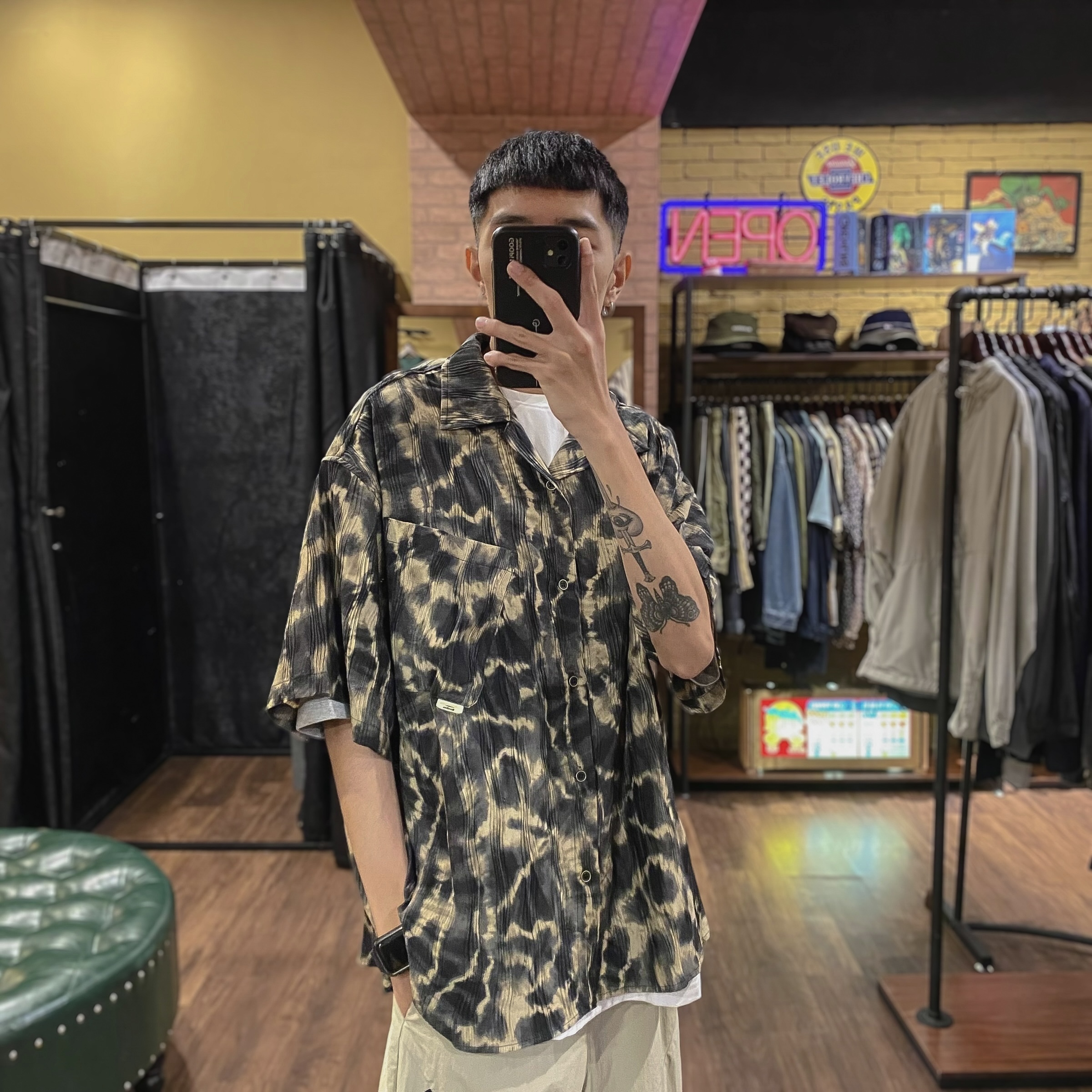 豹紋縐布紋理個性襯衫