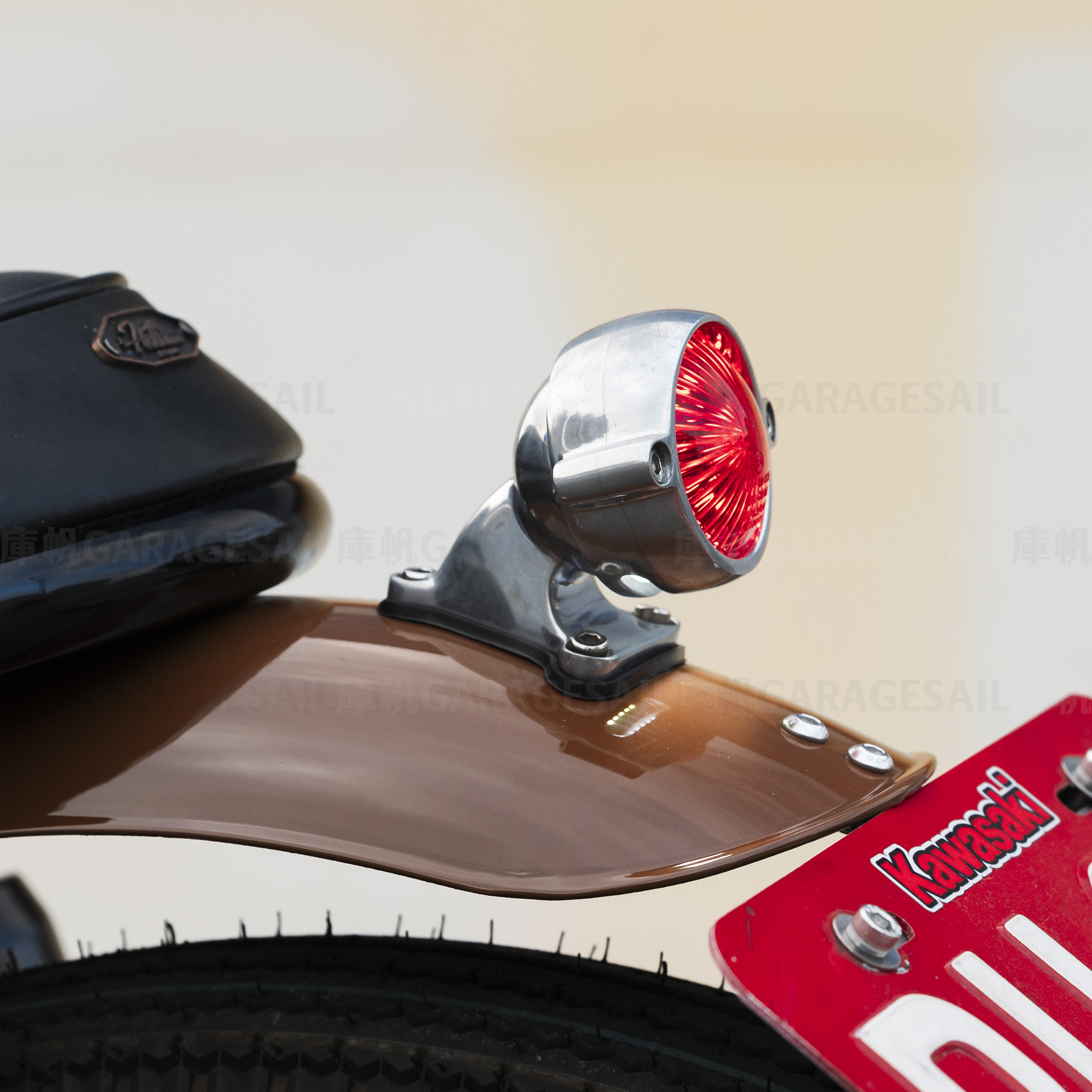 Motone LED 尾燈 極簡圓 - 拋光銀