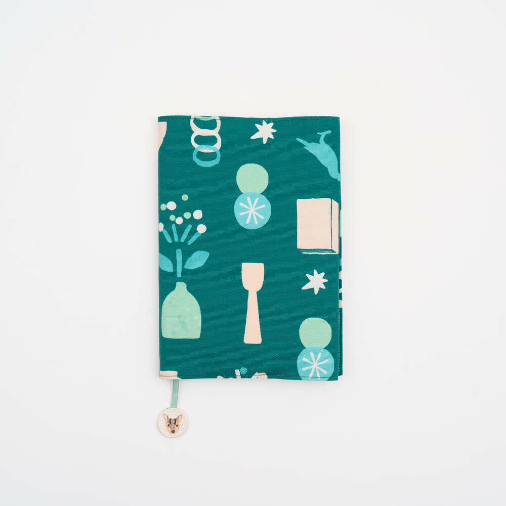 25K Book Cover (bookmark including)/Leisure Time/Evergreen