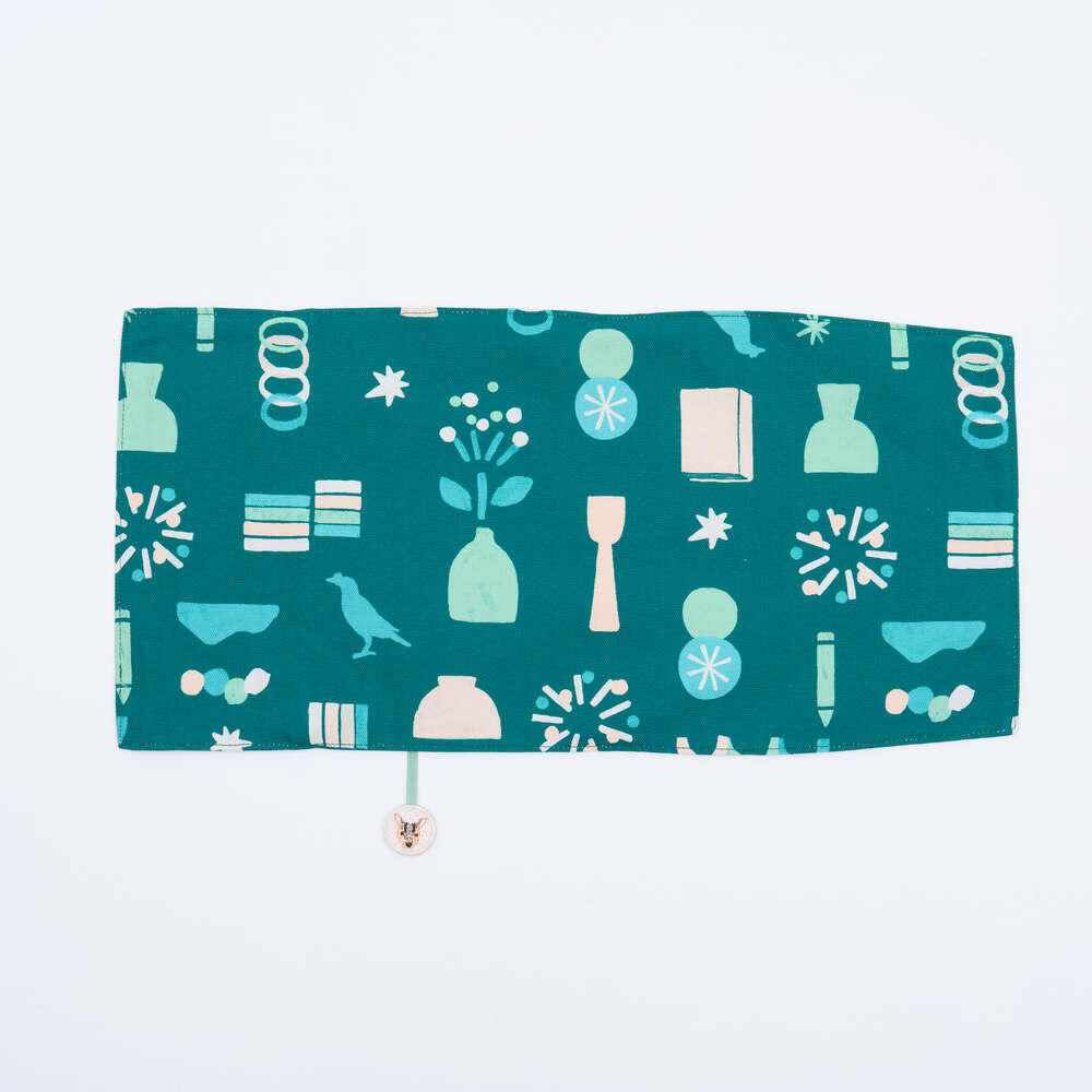 25K Book Cover (bookmark including)/Leisure Time/Evergreen