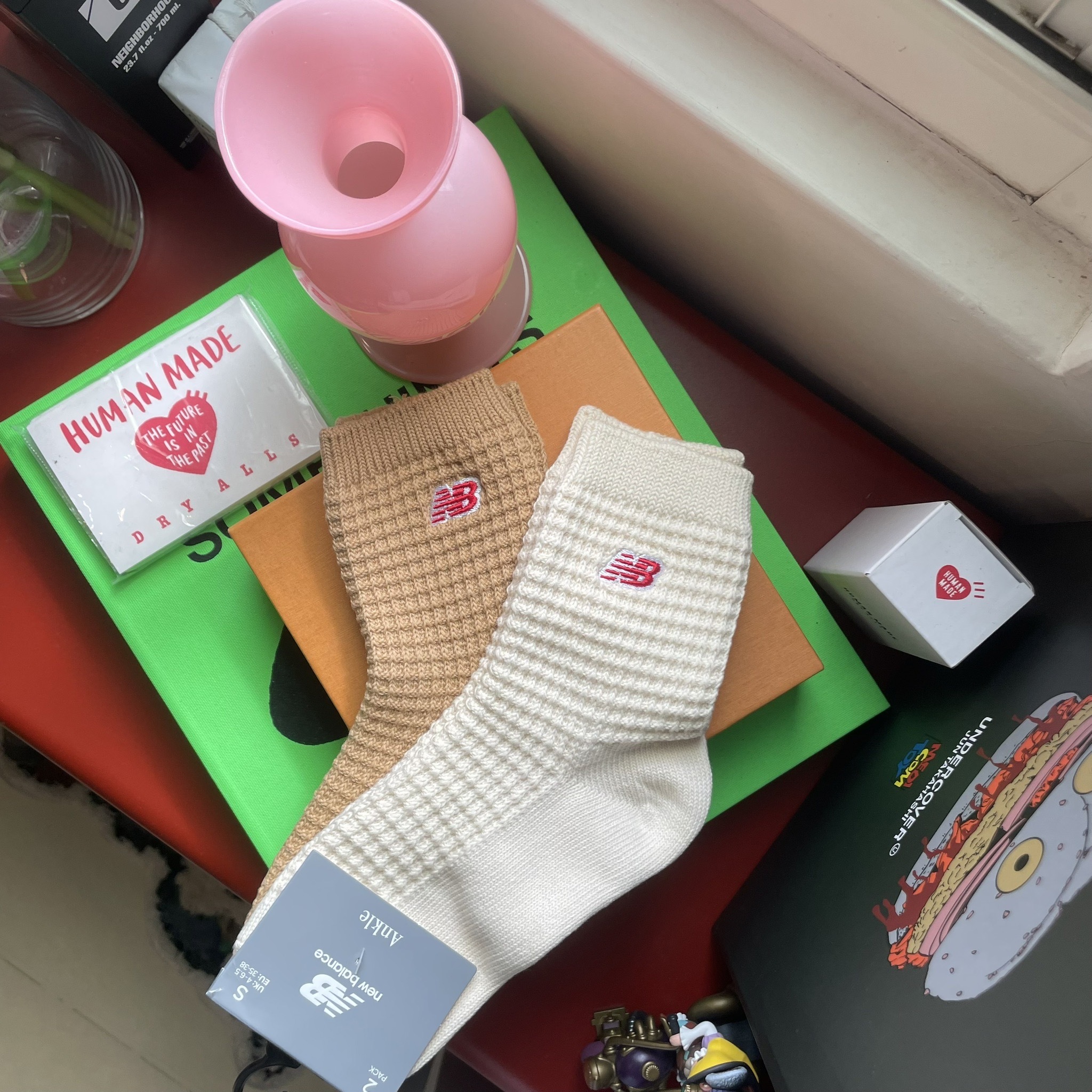 New Balance Waffle Knit 華夫格 奶茶 卡其 襪子 中筒襪 長襪 兩入組 LAS42132