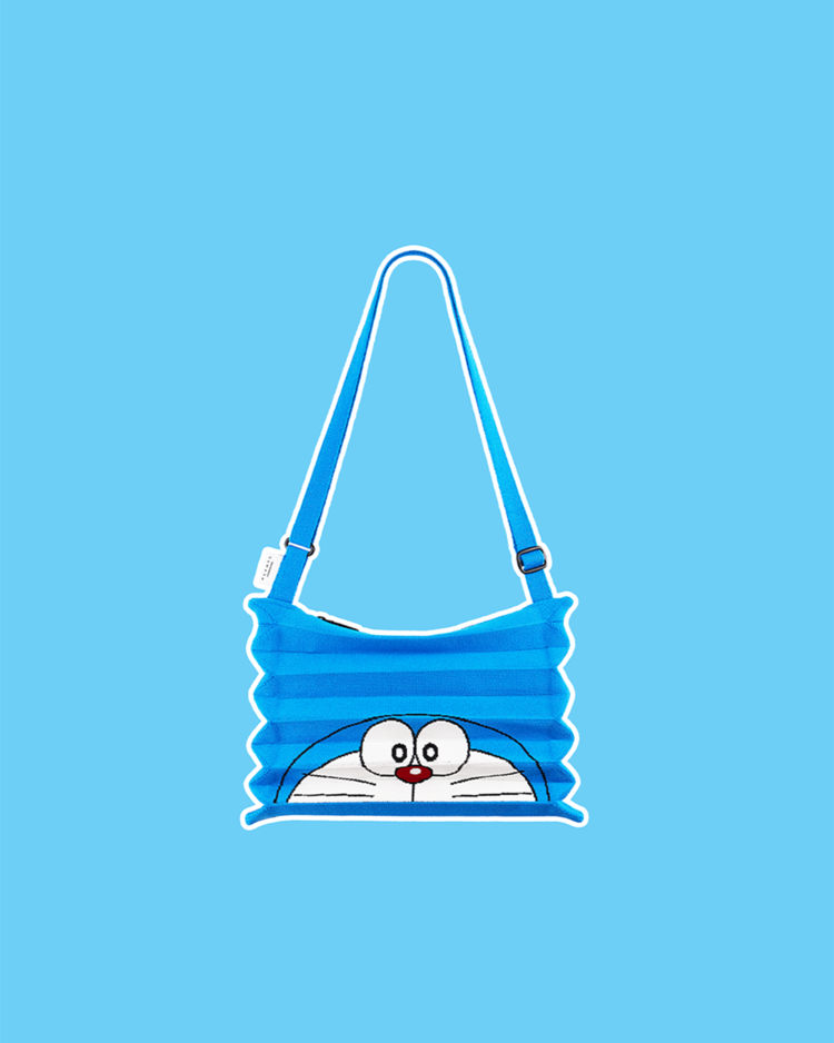 PLEATSMAMA Doraemon Edition Sacoche Bag - BLUE