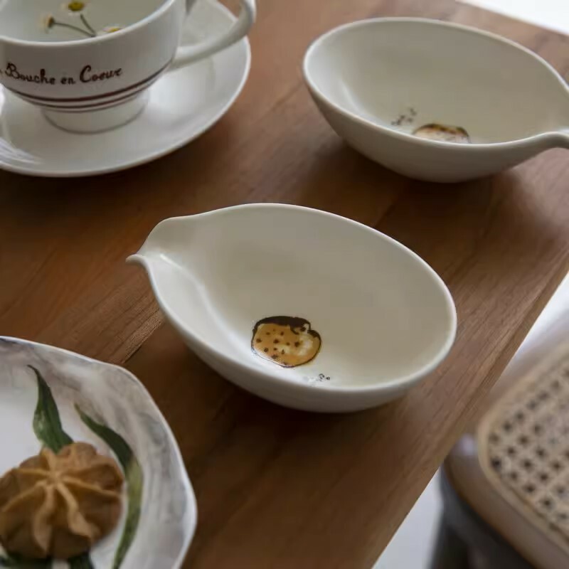 《4093》日式小巧可愛陶瓷醬料碟