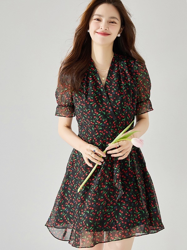 V領櫻桃雪紡洋裝 黑色