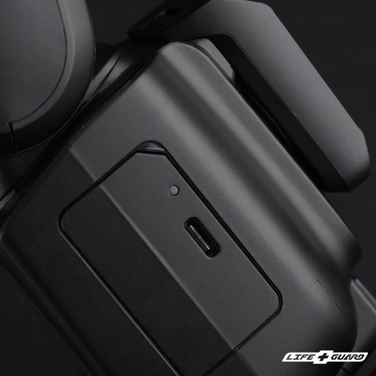 LIFE+GUARD 鏡頭貼膜安裝示意，適用 Godox V1 PRO