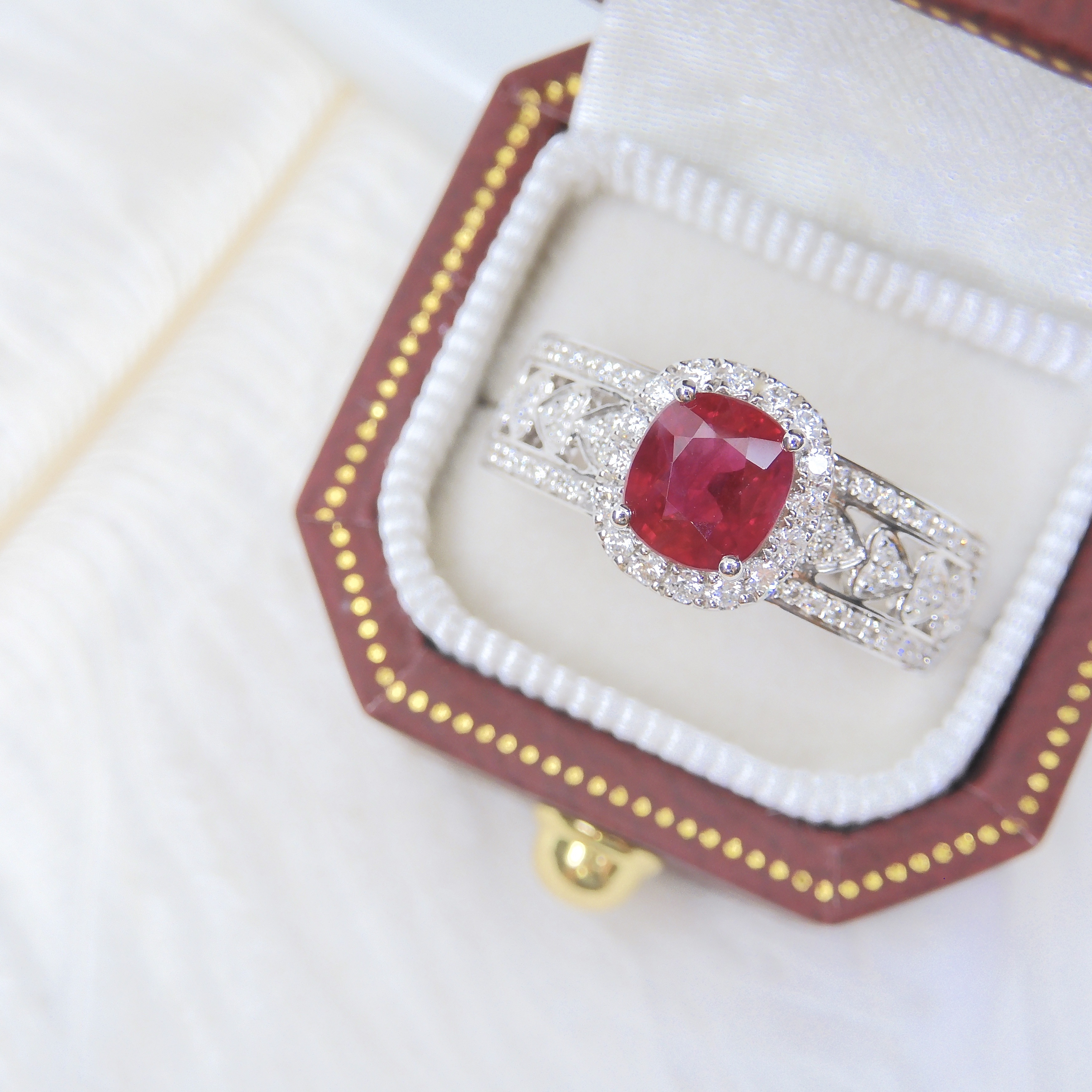 18K金 1.08ct 紅寶石戒指 (配國際證書)