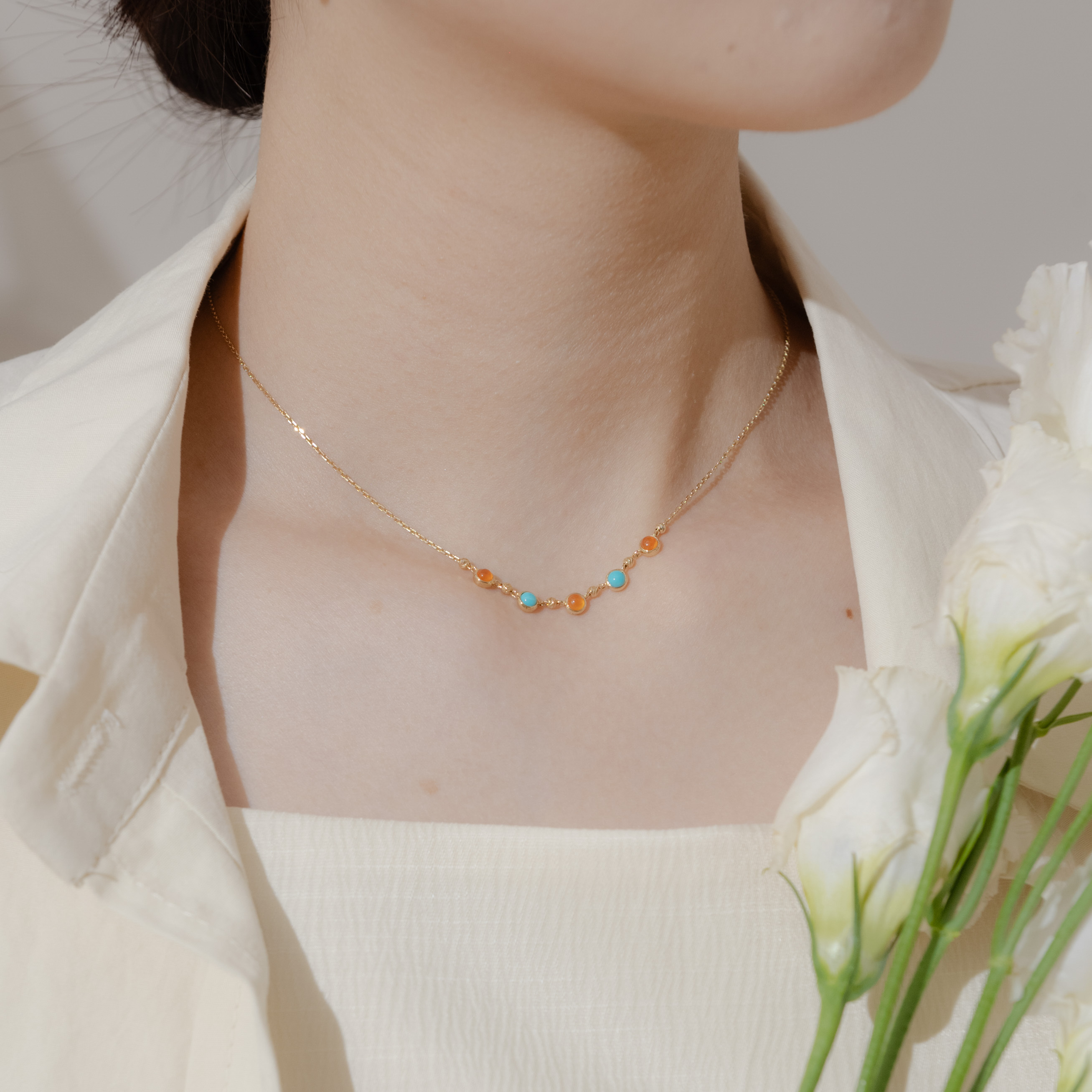 五顆小圓橘瑪瑙土耳其石cutting ball項鍊