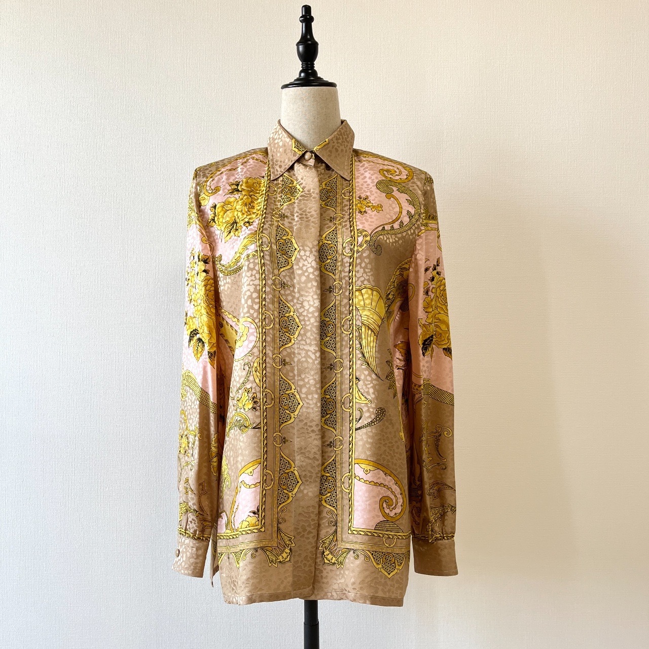 意大利製A.C. BANG粉紅色巴洛克風古著上衣