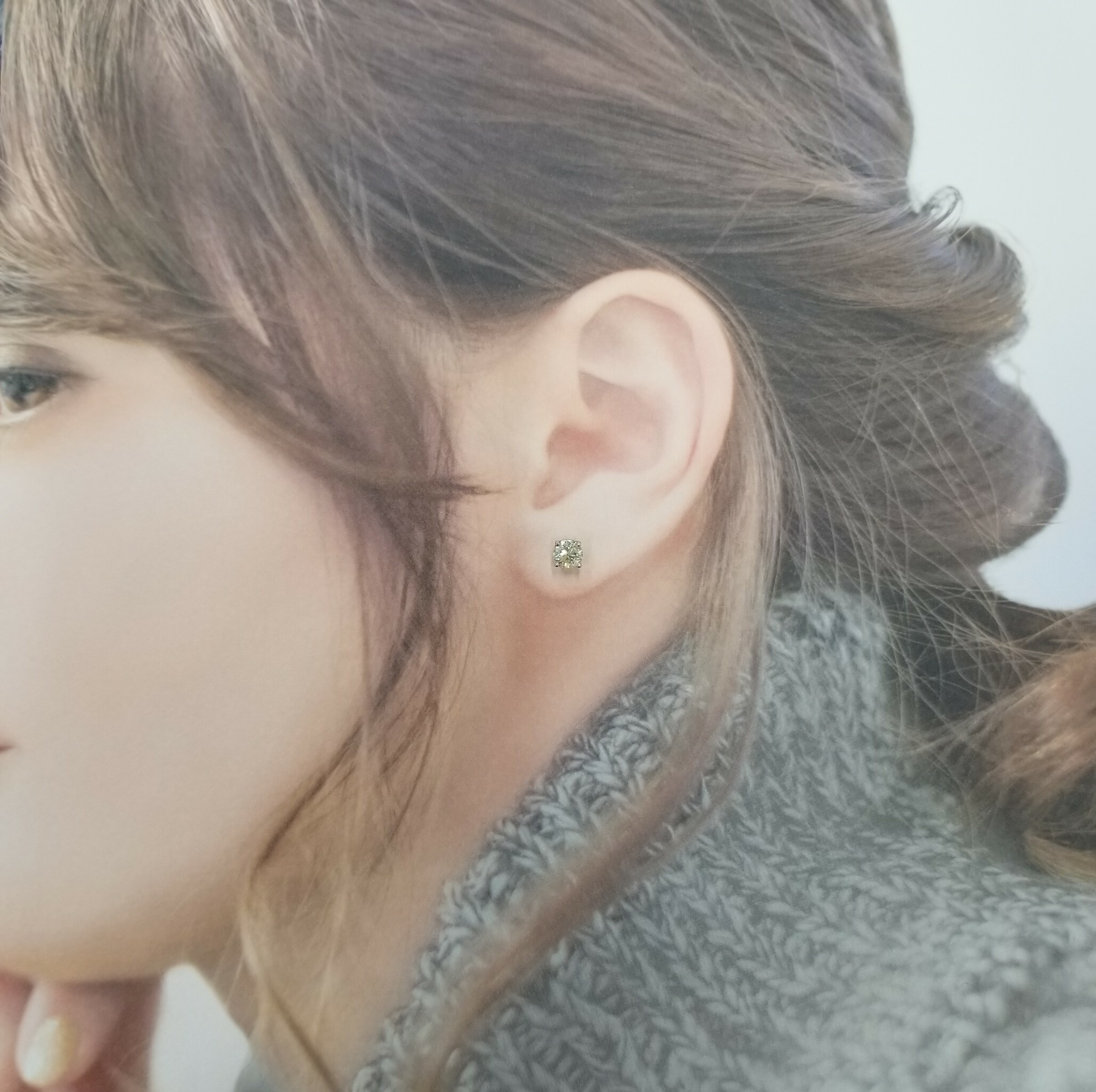 全新18K白金【主石1卡8份鑽石】4爪耳環