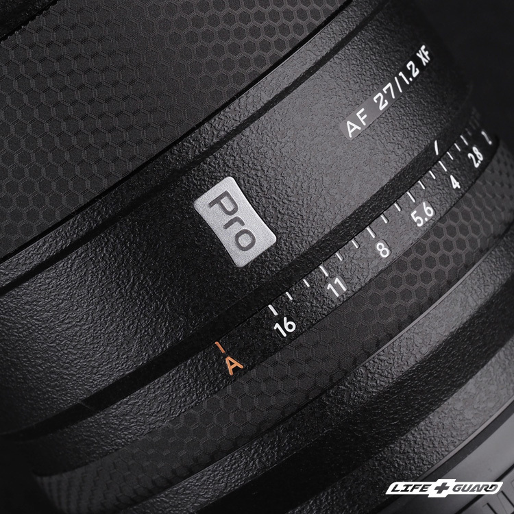 LIFE+GUARD 鏡頭貼膜安裝示意，適用 Viltrox AF 27mm F1.2 Pro