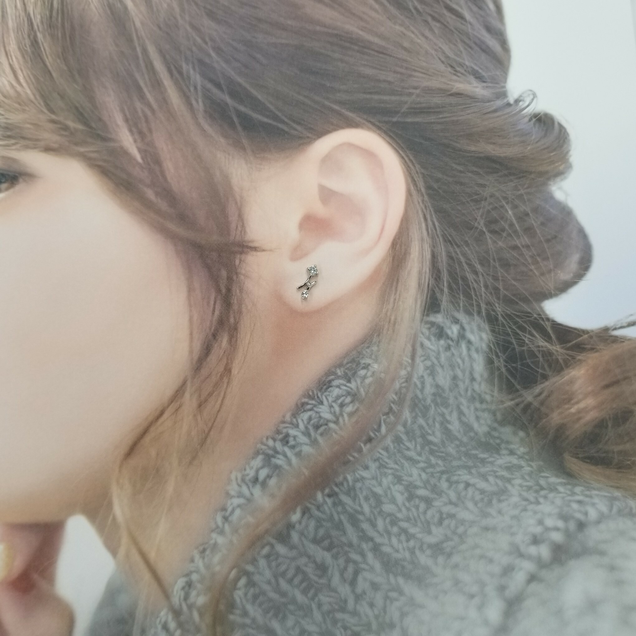 全新18K白金25份鑽石耳環