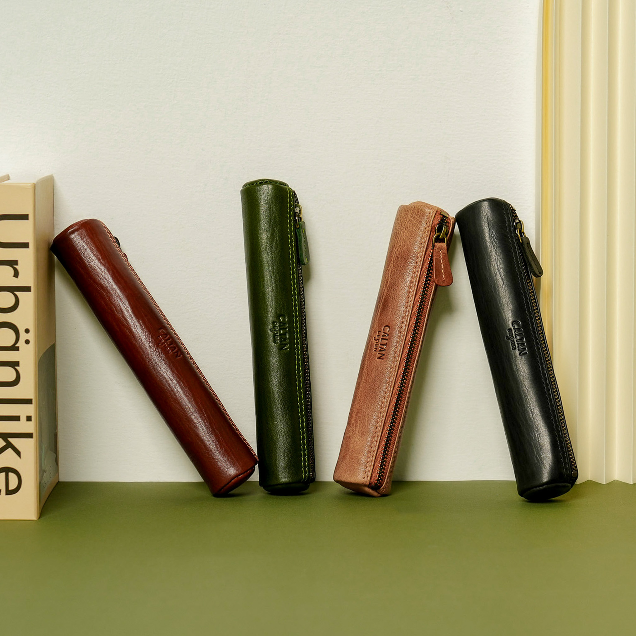 輕巧型萬用筆袋-四色(072202)