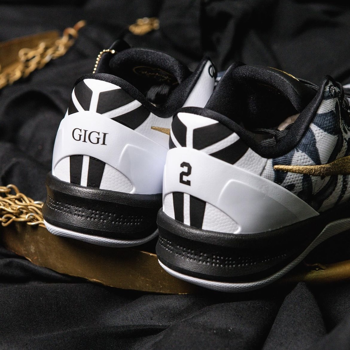 Nike Kobe 8 Protro GiGi Mambacita 黑白金勾蝴蝶FV6325-100