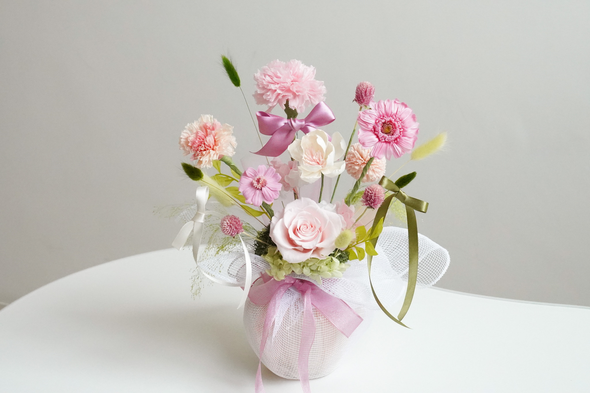 母親節康乃馨盆花,康乃馨玫瑰花,母親節代客送花推薦台北特寫,粉色小太陽