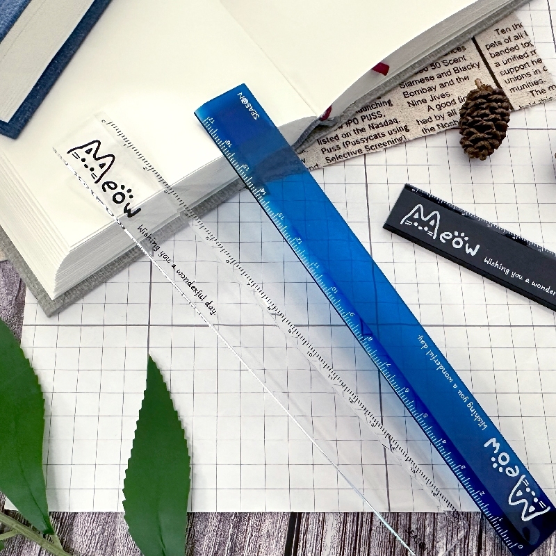 四季紙品 塑膠尺17cm 【CK015】