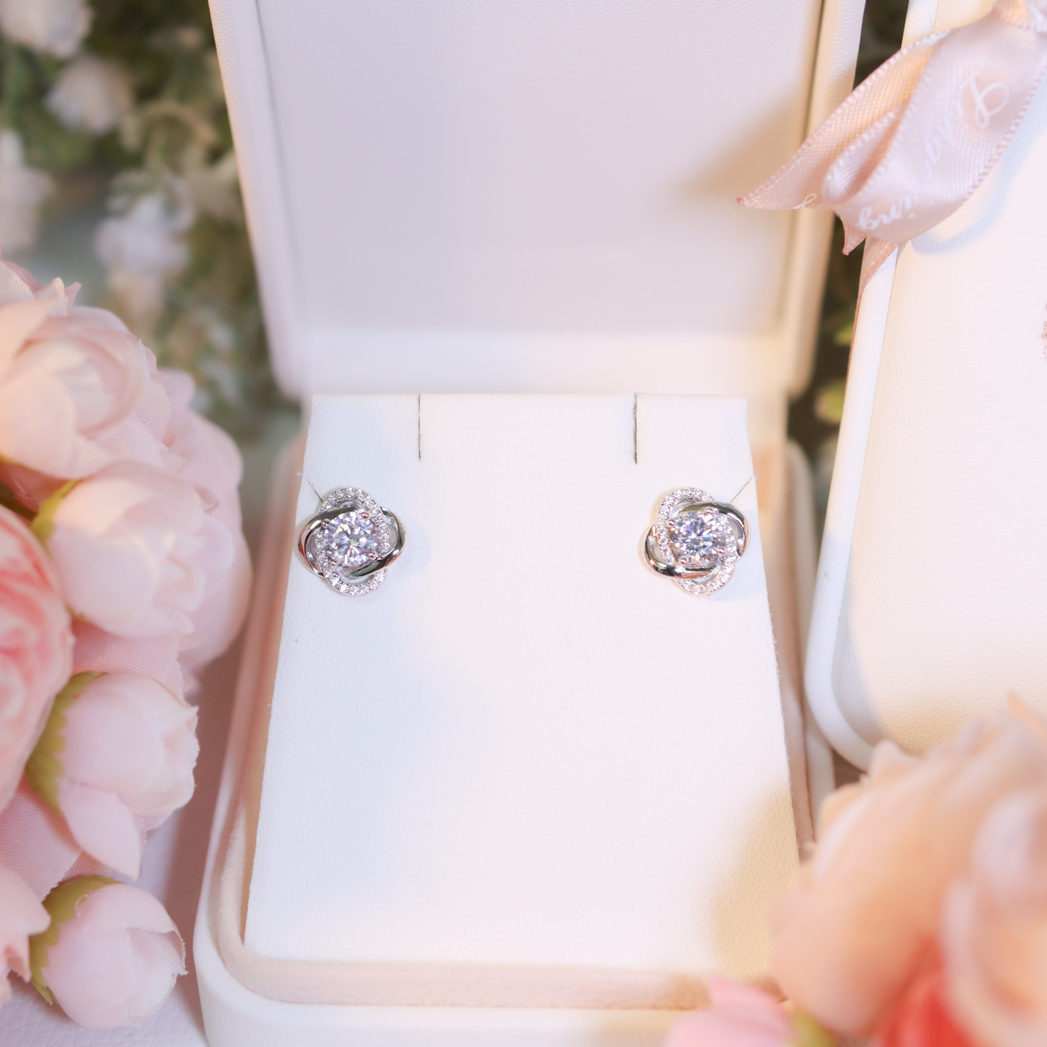 | 925 Silver・White Gold | Never Apart Earrings | EA0757 |