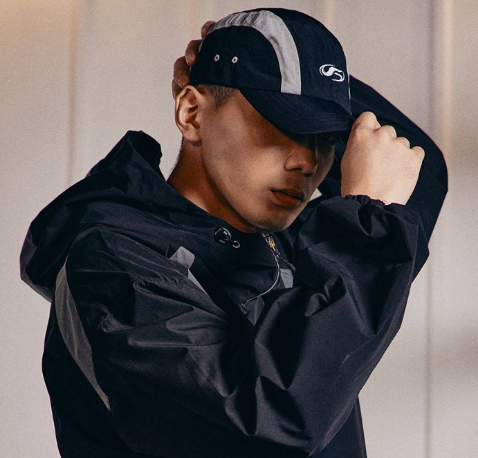 【OWN】FILLUMINATE 透氣 露營 尼龍 老帽 男女同款 魔鬼氈 黑色