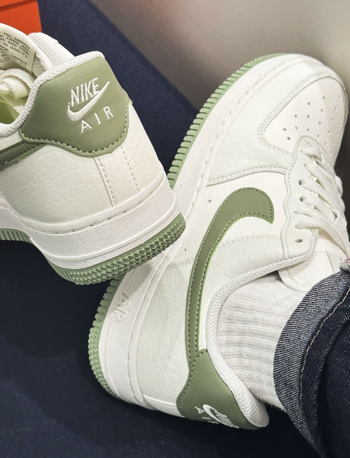 Nike Air Force 1 AF1 牛油果綠 墨綠色 皮革 小白鞋 女款 DV3808-106/預購