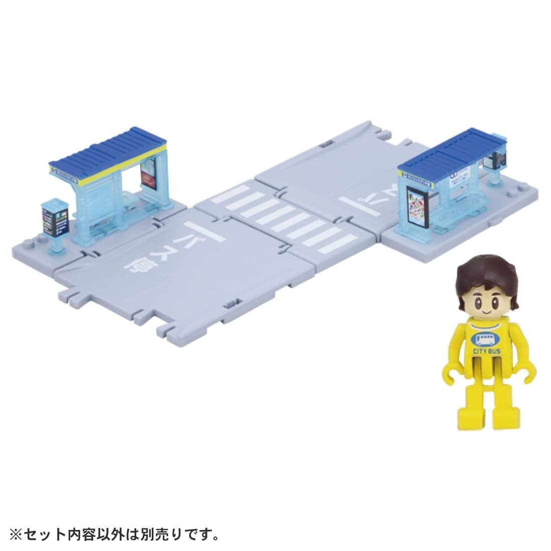 Takara Tomy Tomica Town 新城鎮  - Bus Stop With Passenger 巴士站 (附乘客人偶)