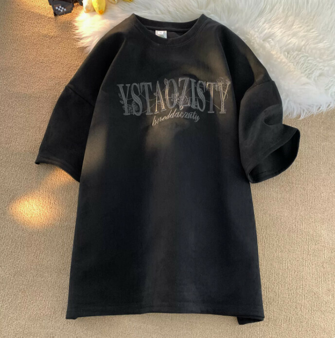Embroidered loose five-and-a-half sleeve T-shirt (black M-2XL contact customer service to confirm shipping size after placing an order)
