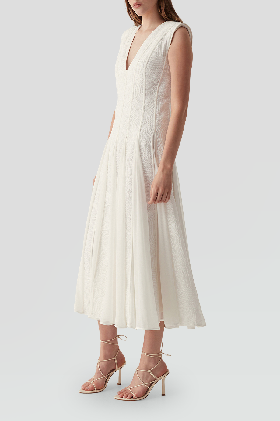 Aje｜SOLEIL 圓領無袖蕾絲傘擺洋裝