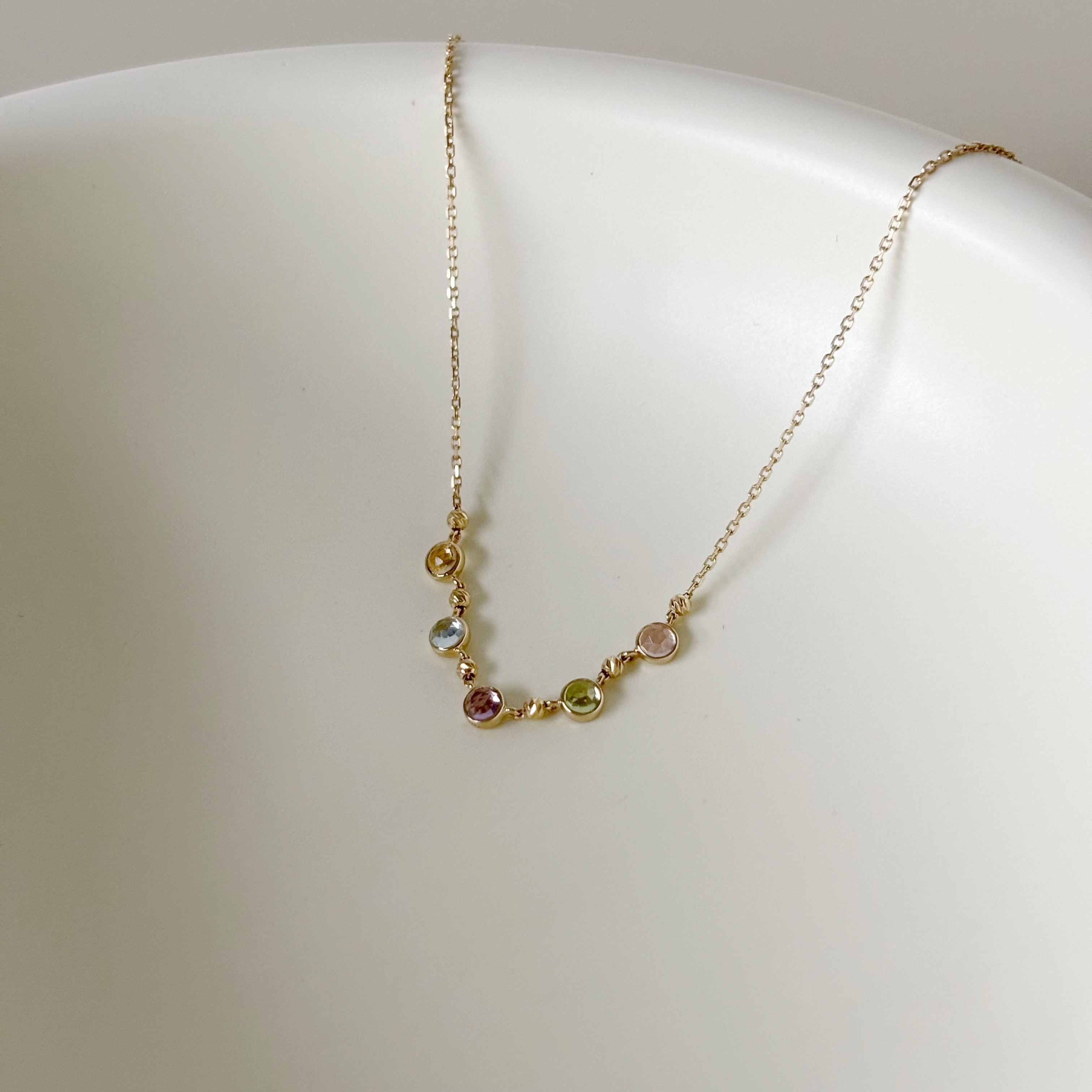 五顆小圓彩寶cutting ball項鍊