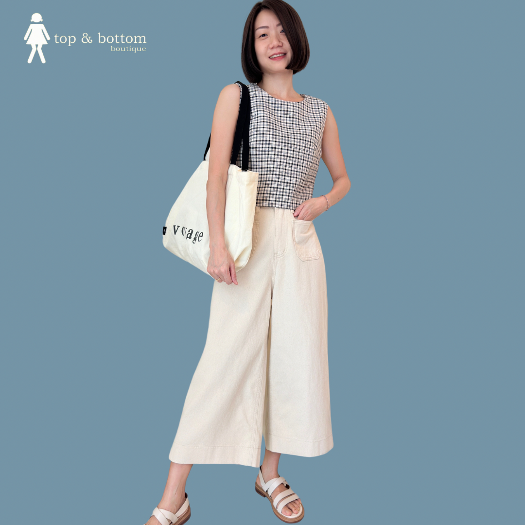 SLEEVELESS CHECKED CROP TOP