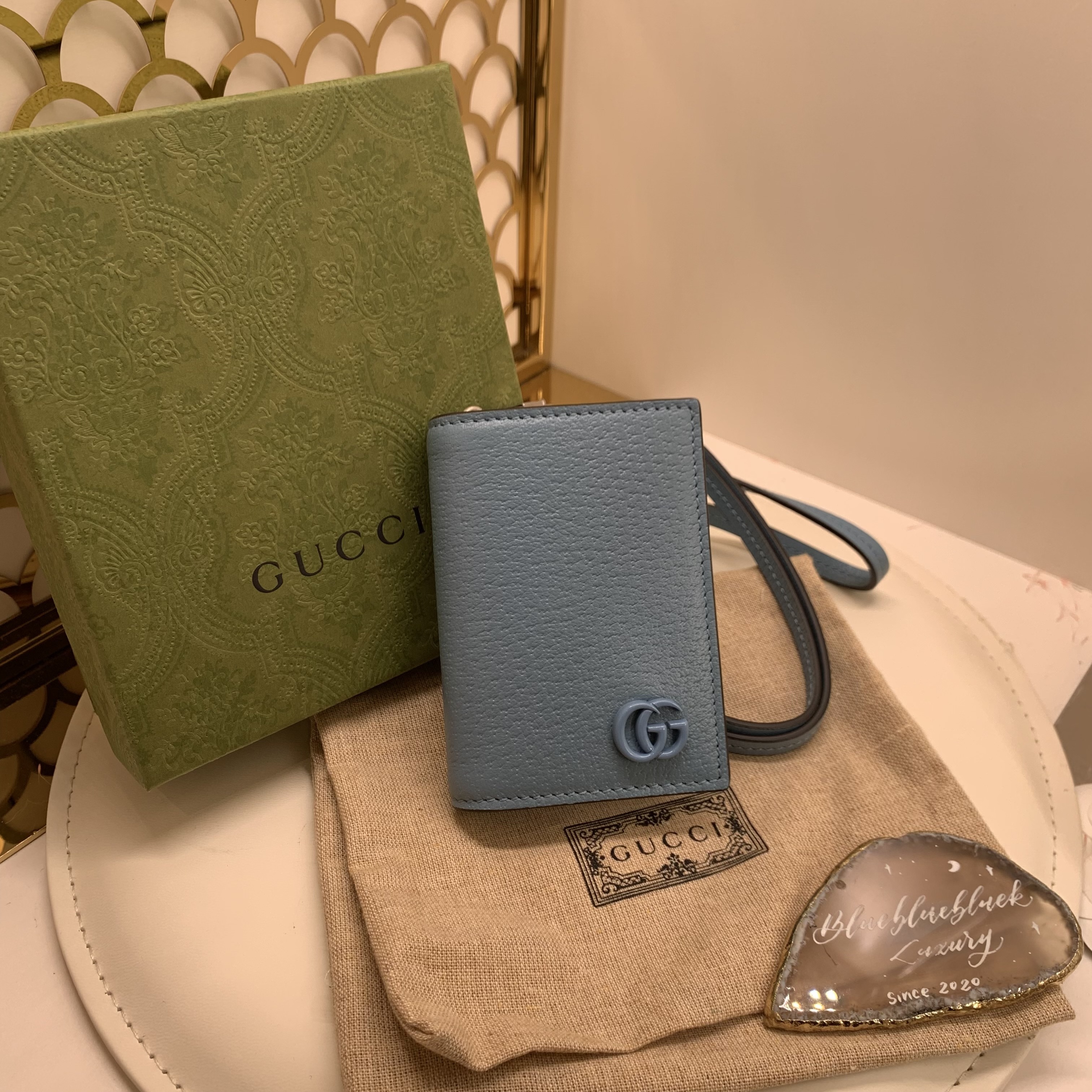 Gucci 天藍色掛繩卡包