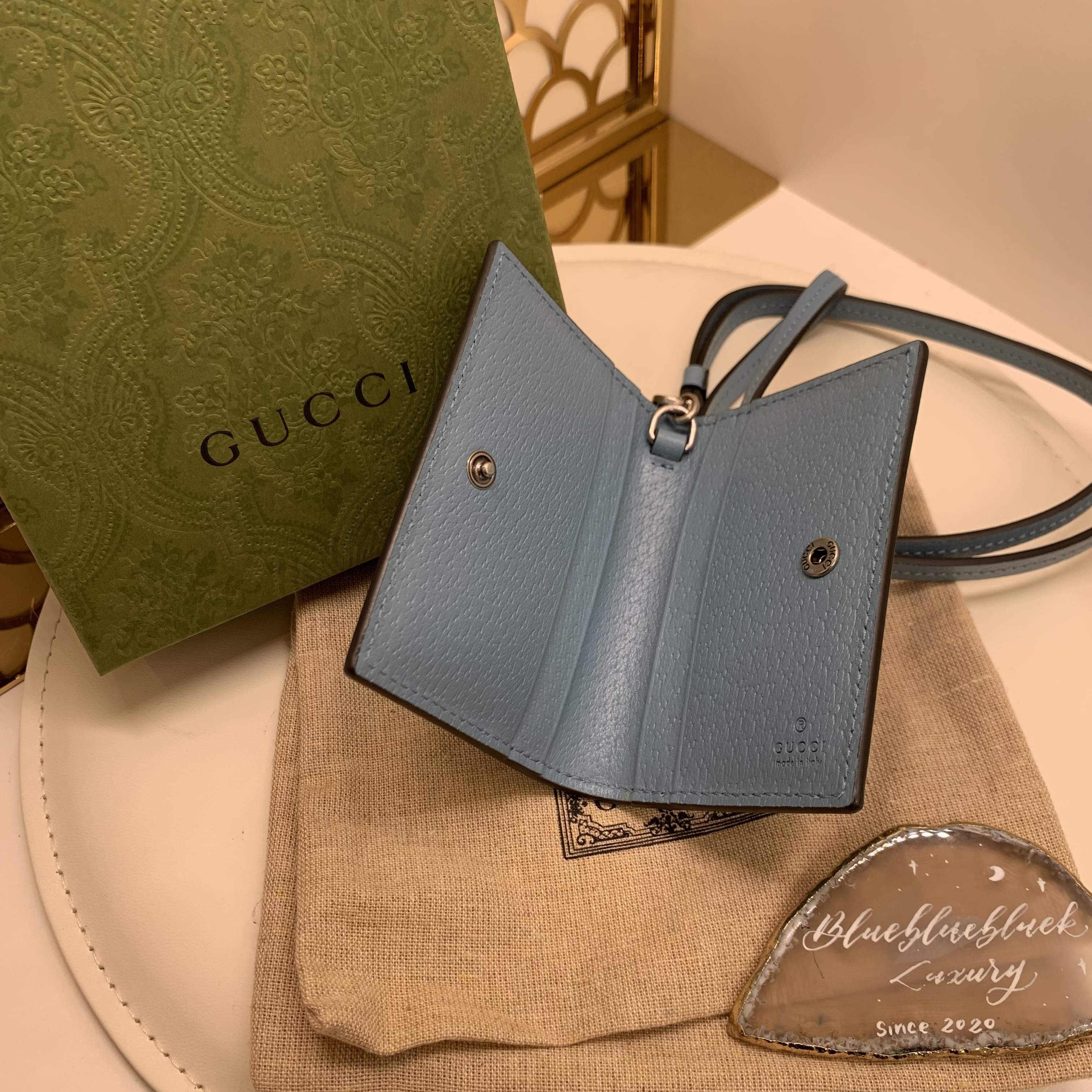 Gucci 天藍色掛繩卡包