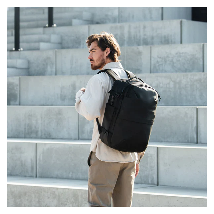 AIRBACK Travel Backpack 可壓縮旅行背囊