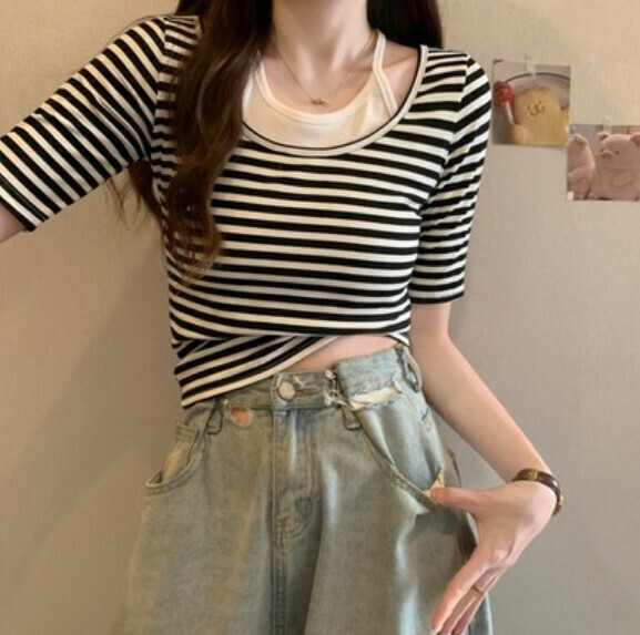 Summer Fake Two Pieces Short Sleeve T (Stripe) [One Size]