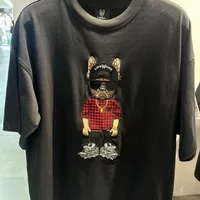 [S] LIFEWORK SNAPBACK HIP DOG APPLIQUE SHORT SLEEVE T-SHIRT,BLACK, LW242TS106140 (SLW457)