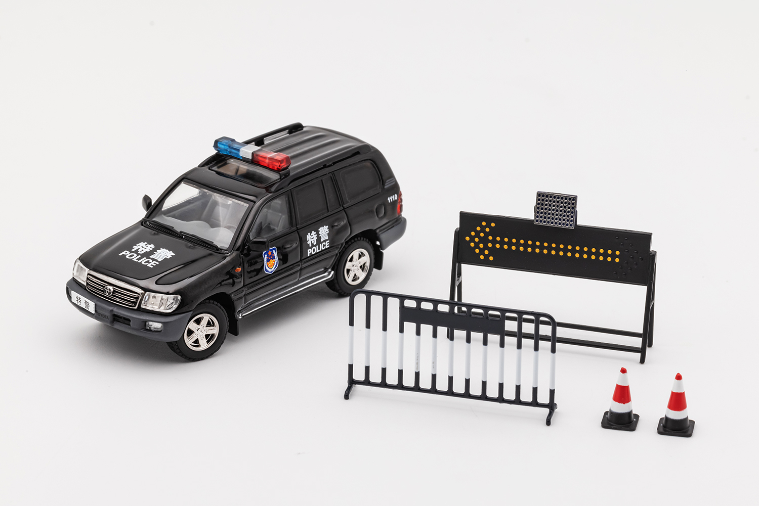 [預訂] GCD 1:64 豐田 Toyota Land Cruiser LC100 - SWAT (LHD)（with 4 accessories）