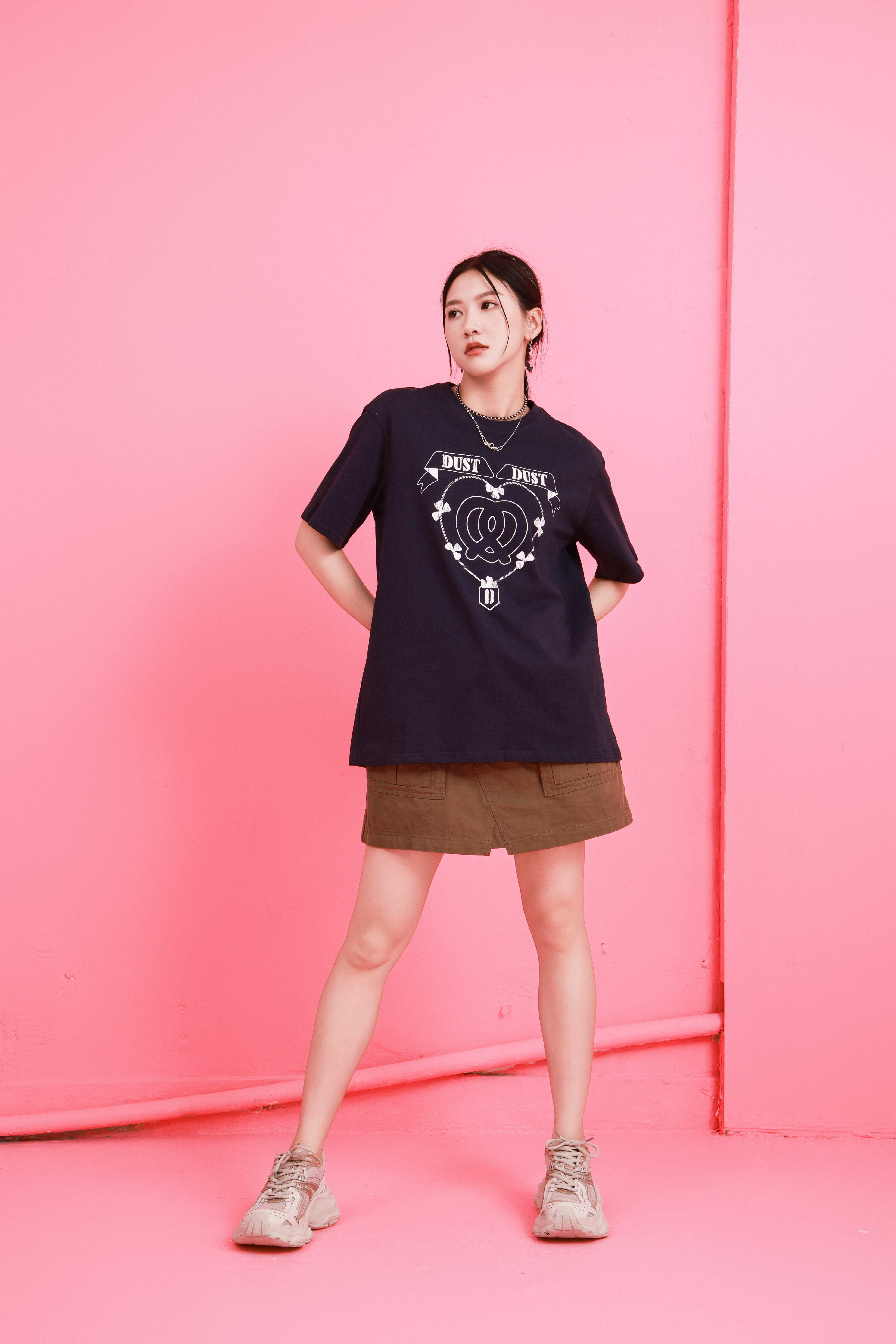 造型 881（Tee＋短褲）