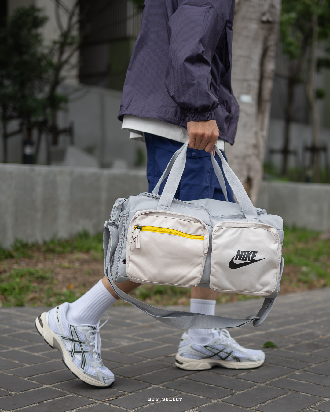 #現貨 NIKE FUTURE PRO DUFFLE BAG 健身包 手提包 BA6169-077 米灰