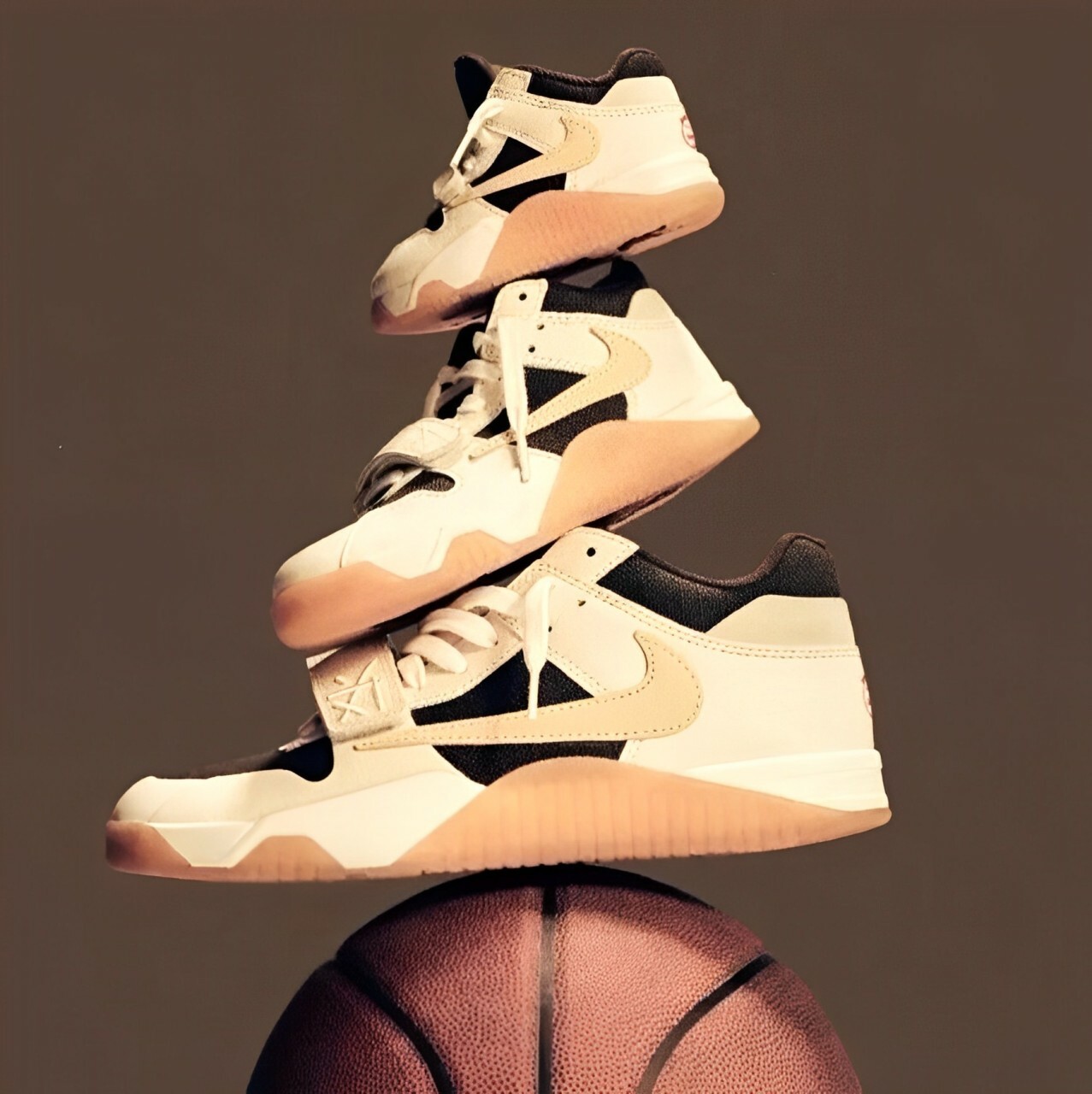 ⧲春季最新⧳ TRAVIS SCOTT x JORDAN JUMPMAN JACK ‘SAIL’ 新款 聯名 倒鉤 反轉摩卡 成人 兒童 嬰童 FZ8117100/FJ2851100/FJ2852100