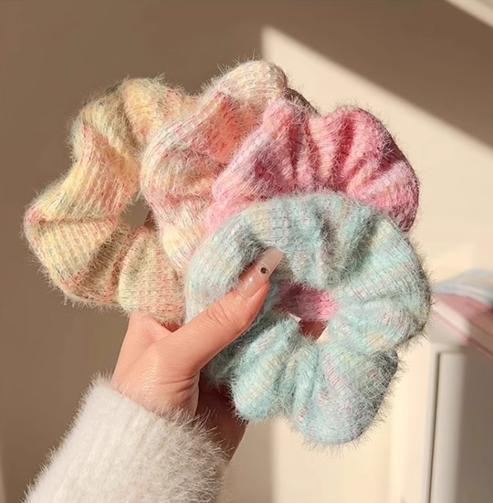 [3 FOR RM10] Sweet Gentle Plush Scrunchie