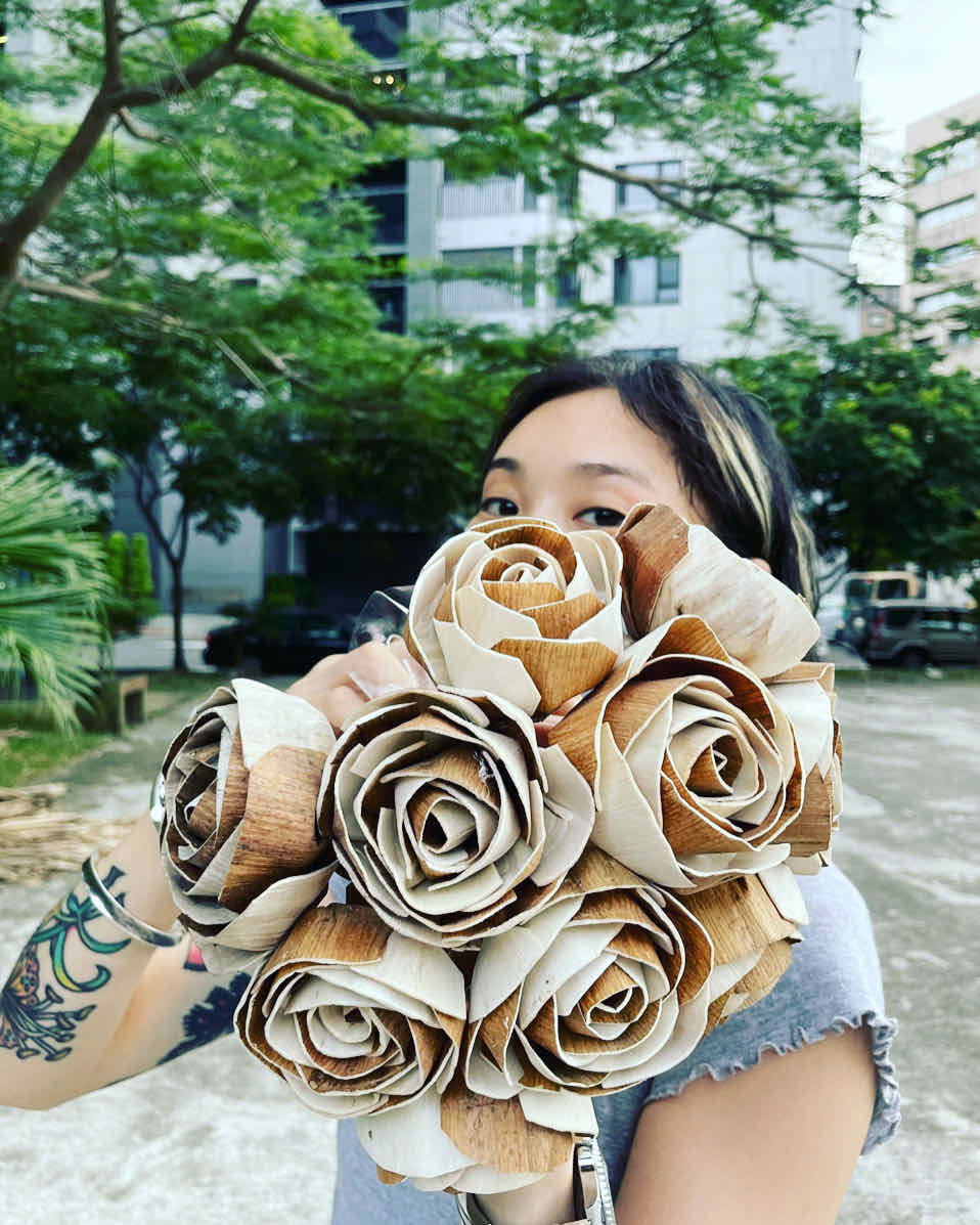 乾燥雙色大玫瑰索拉