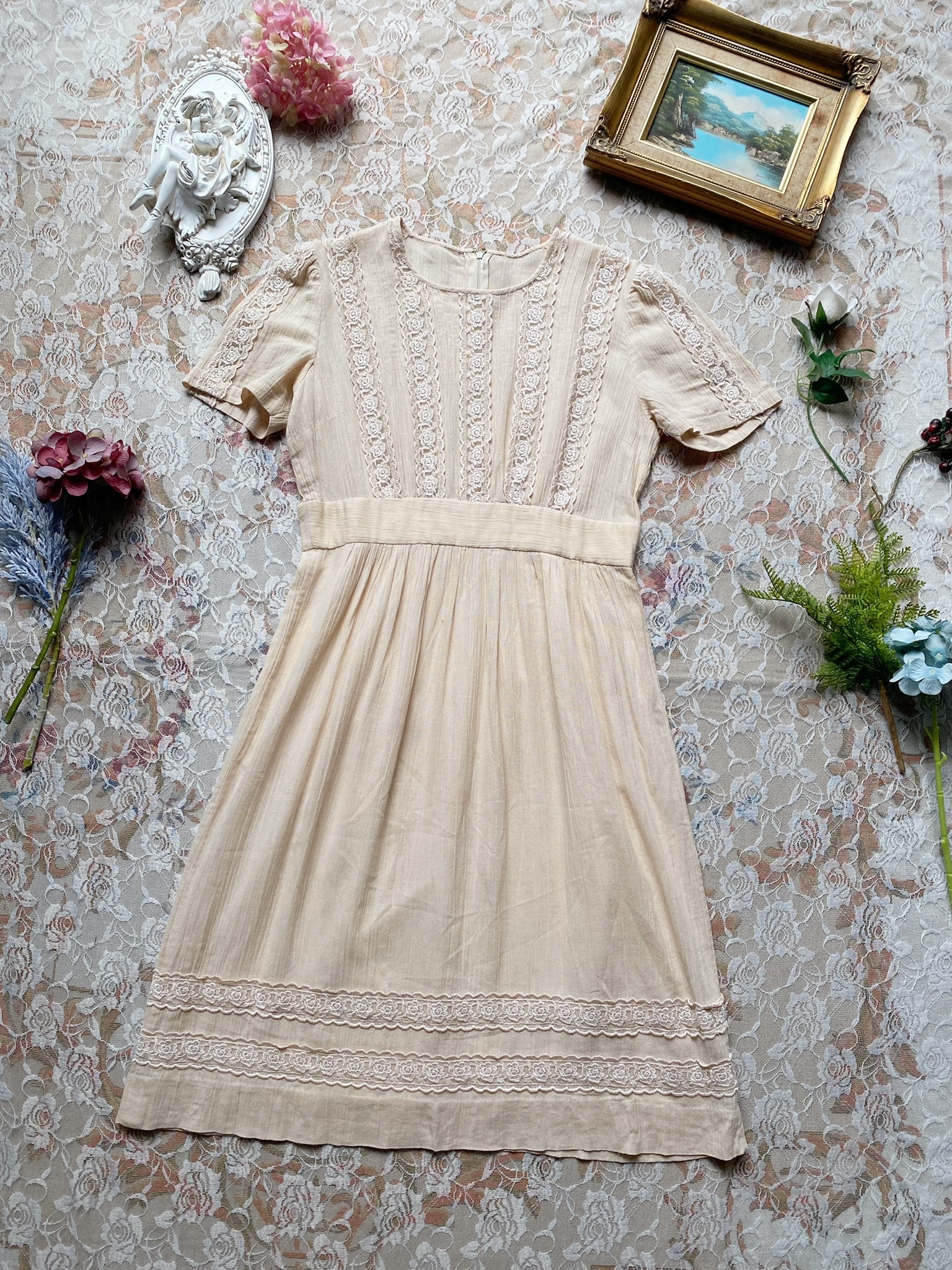 Vintage Dress/古著花卉蕾絲杏色洋裝