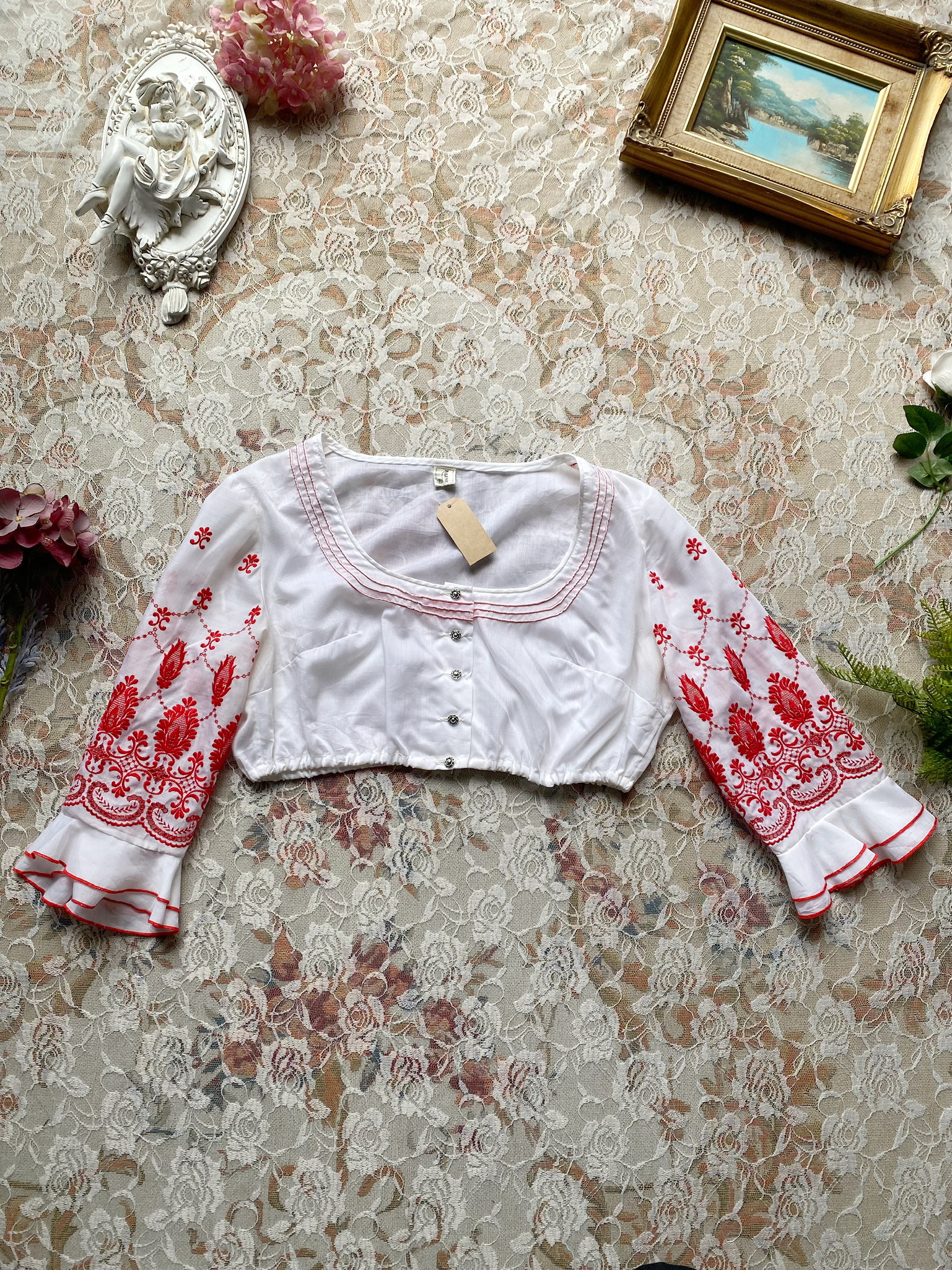 Vintage Shirt/古著紅色刺繡短款上衣