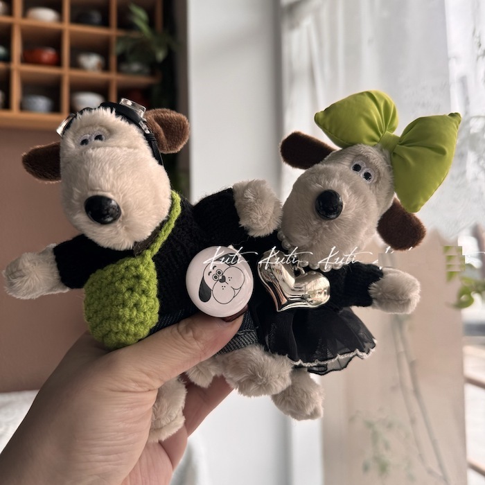 《50135》情侶款阿高❤黑色毛衣與裙裙鑰匙圈