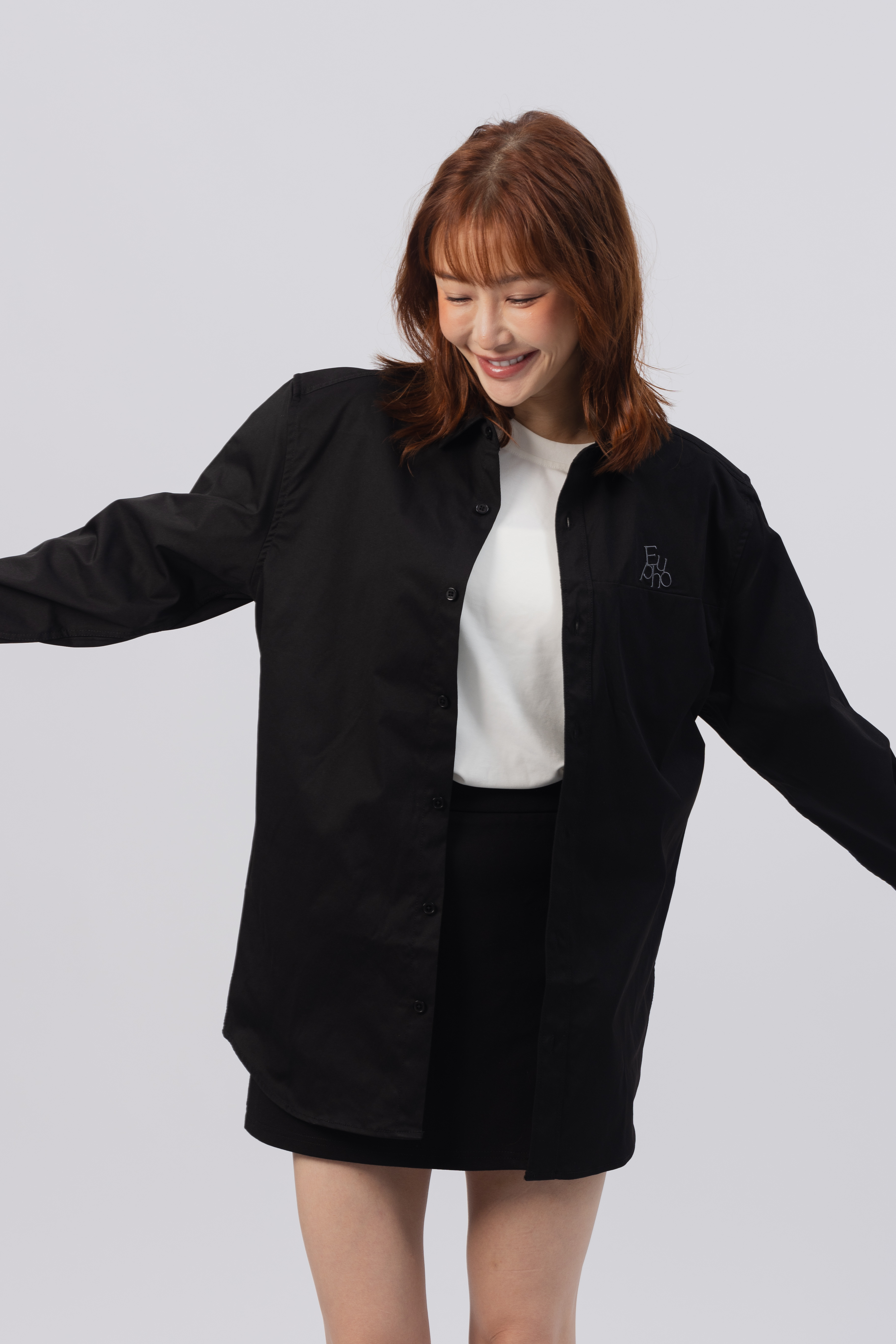 刺繡質感硬挺襯衫