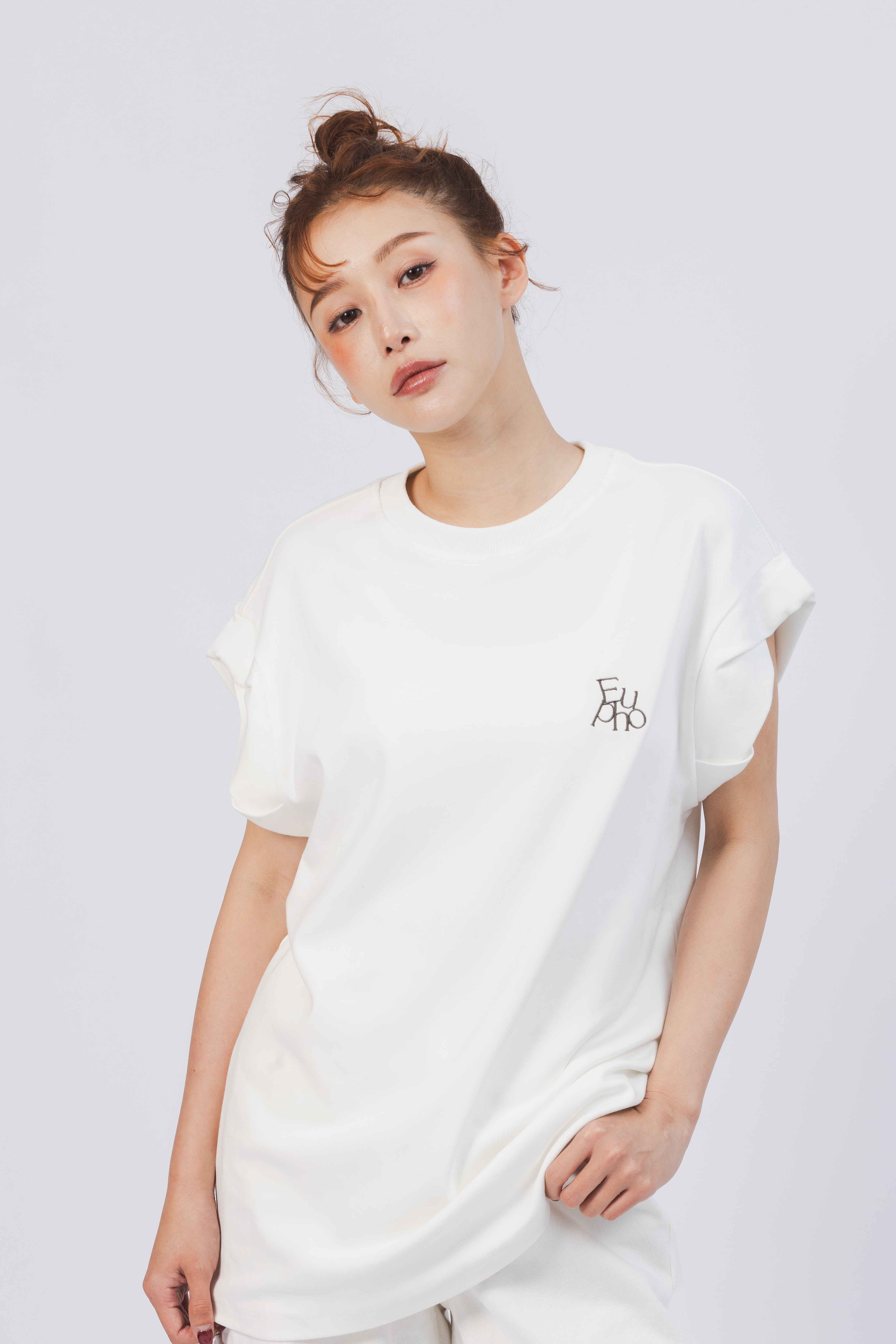 雙色刺繡捲邊親膚T